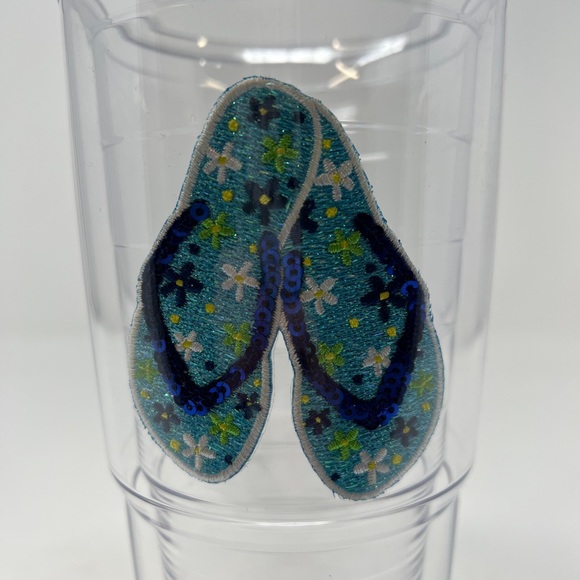 Tervis Sequins Flip Flops Made in USA Double Walled Insulated Tumbler, 24 oz - Picture 2 of 4